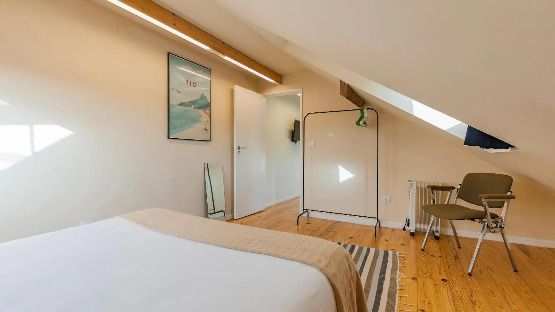 Vintage With Castle View Apartment By Lovelystay Lisbon 0*,  Portugal